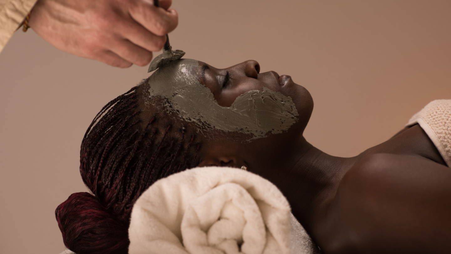 Click here to buy Moroccan Rhassoul 5-in-1 Clay Treatment